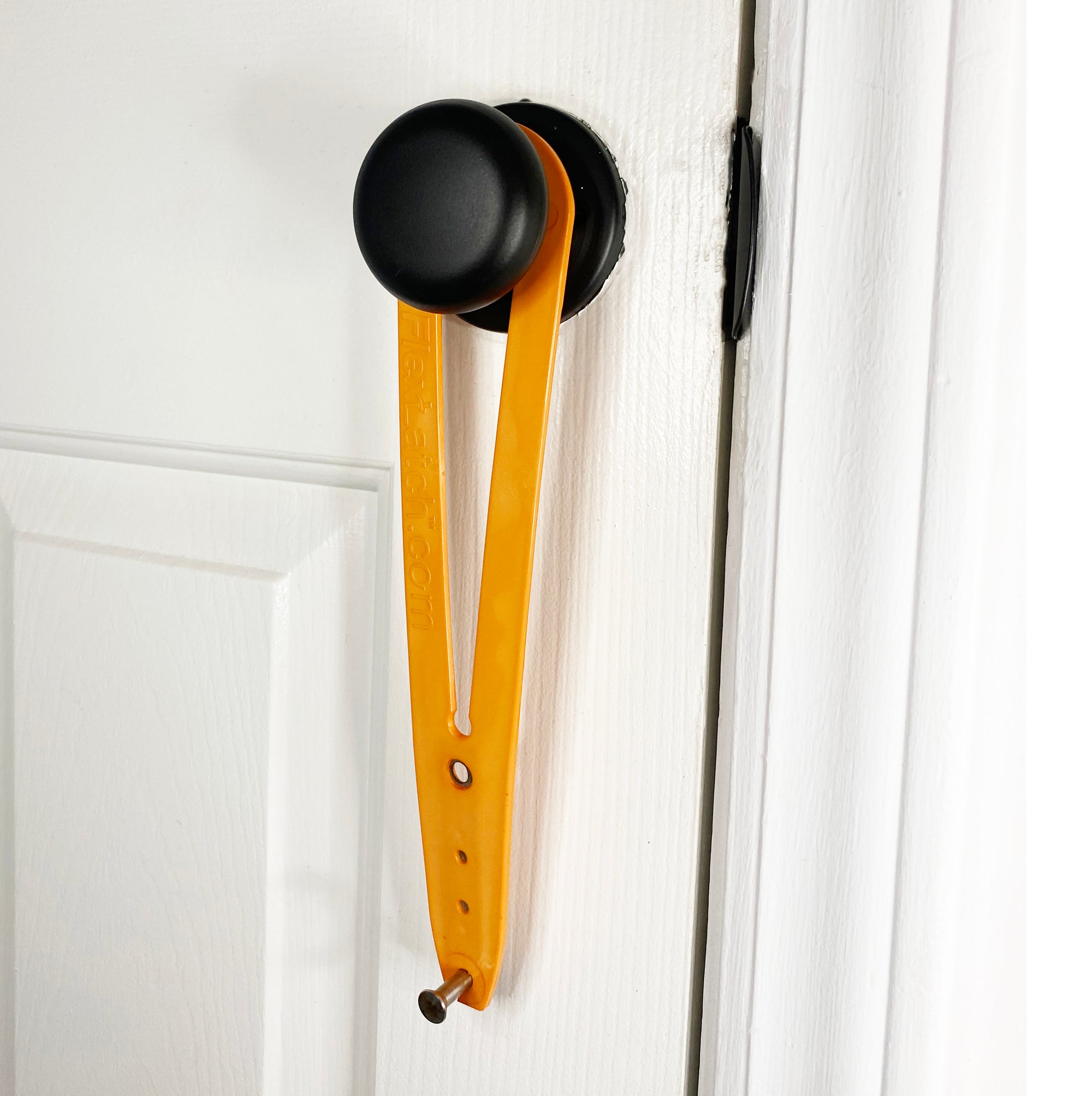 FlexLatch™ Cat Door Holder